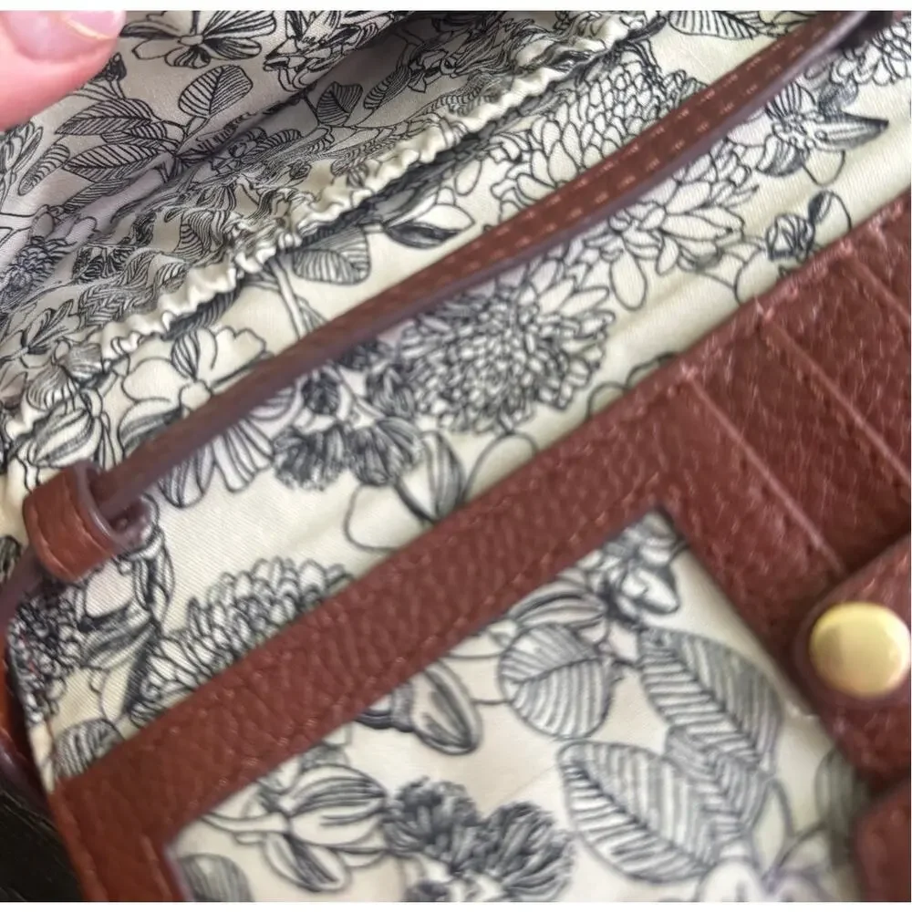 Vera Bradley Brown Leather Small Crossbody Wallet Removable‎ Strap